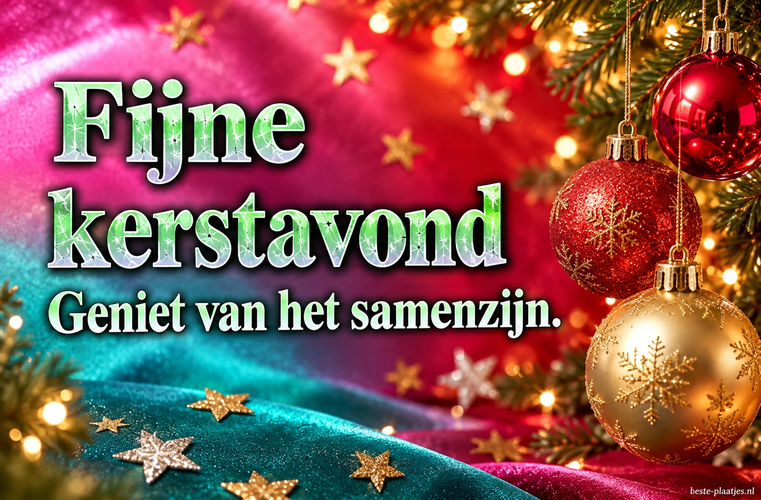Kleurige kerstballen naast een opvallende groet wensen je een fijne kerstavond.